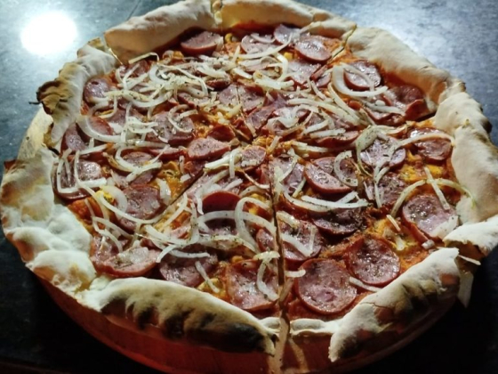 Na Lenha Pizzaria e Restaurante